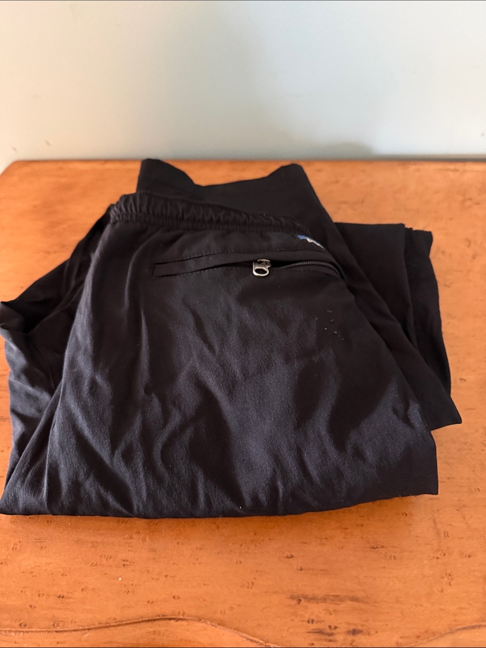 Men's Medium Patagonia Nylon Hiking Pants.Black Jogger Pants